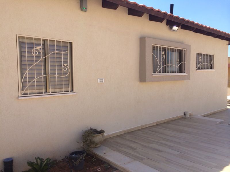 סורג מקושט ציפורים - צבע 2040