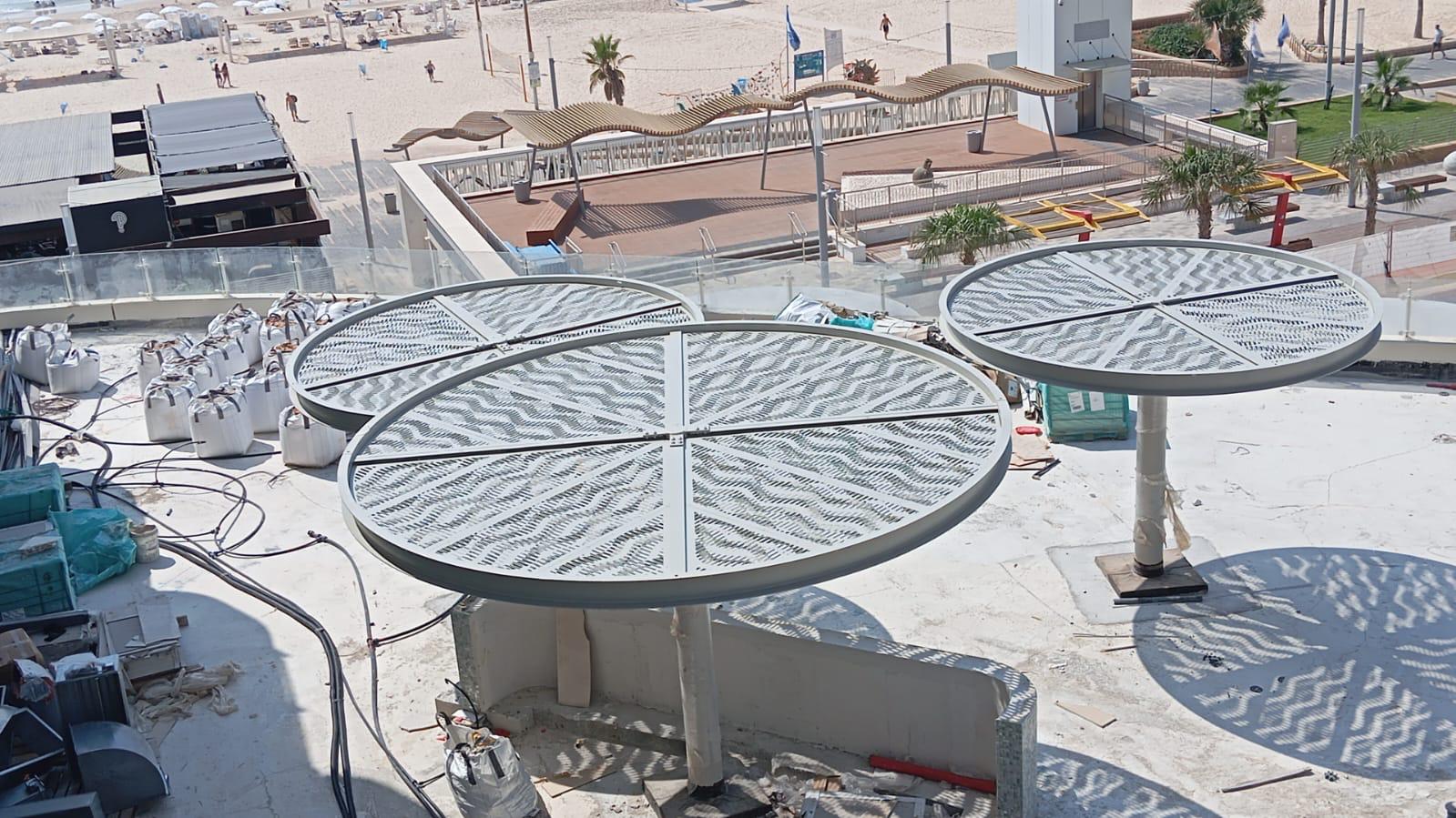 ייצור והתקנת אלמנטים אדריכליים מפלדה